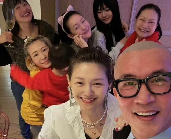 真正死因暴露了一个“小圈子”的悲哀ky开元棋牌拔出萝卜带出泥！大S的(图9)